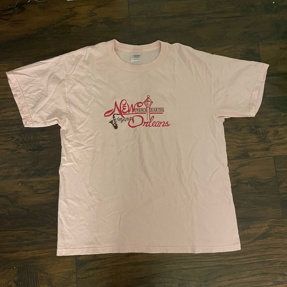 Vintage Embroidered New Orleans pink T shirt
